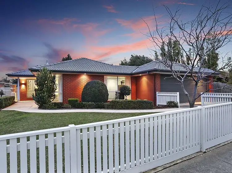 64 Glastonbury Drive, Highton VIC 3216