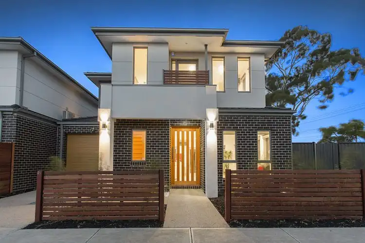 2C Lyons Street, Glenroy VIC 3046