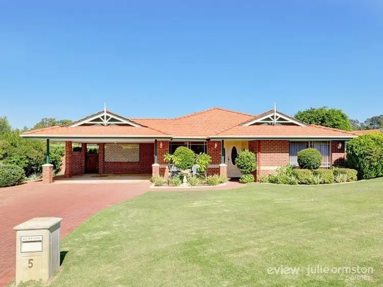 5 Manning Rise, Woodvale WA 6026