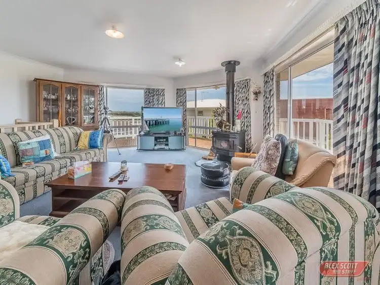 Fifth view of Homely house listing, 40 LYMINGTON AVENUE, Ventnor VIC 3922