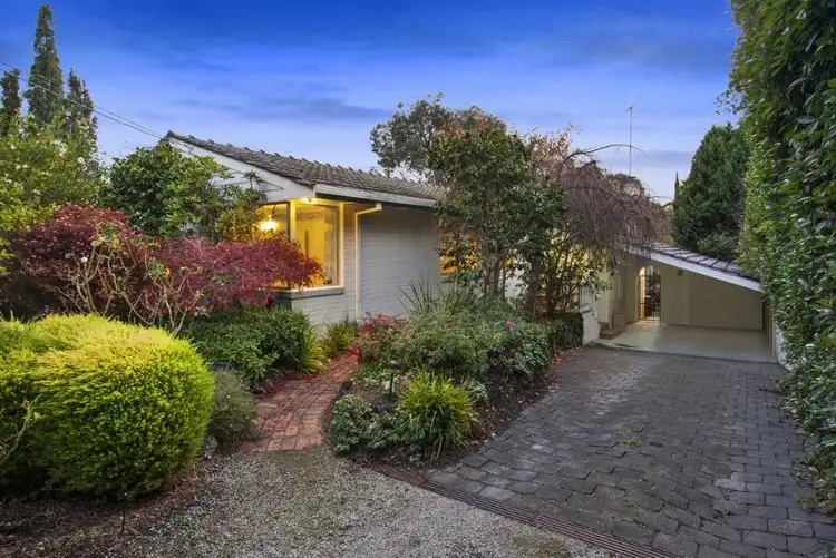 29 Regent Street, Mount Waverley VIC 3149