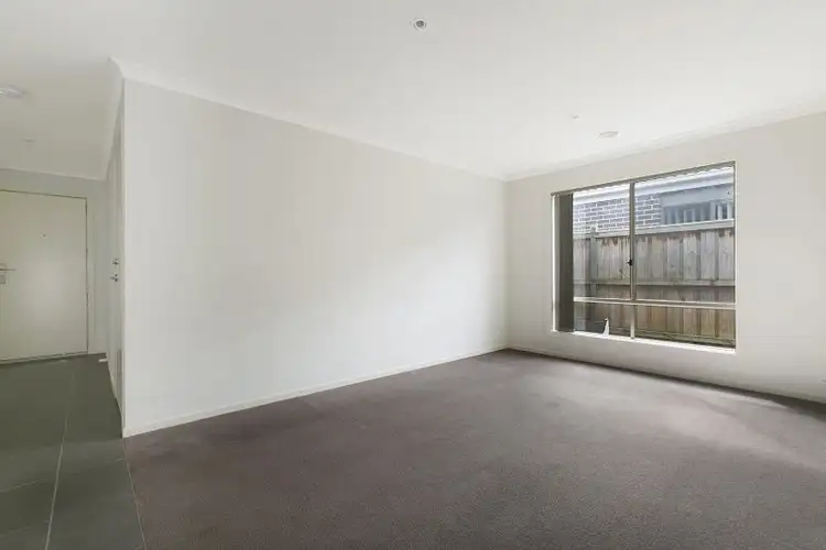 Fifth view of Homely house listing, 6 Islington Avenue, Cranbourne North VIC 3977