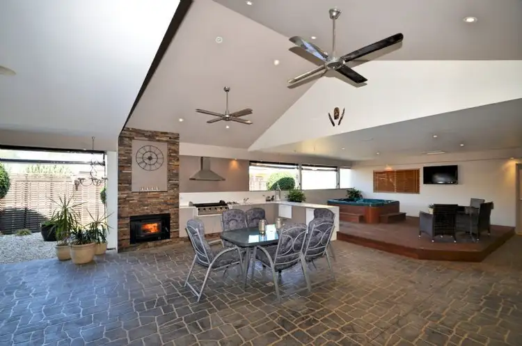 Main view of Homely house listing, 11 Hindmarsh Court, Kialla VIC 3631