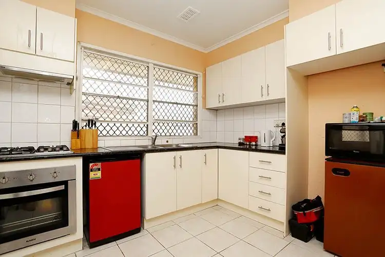 Second view of Homely house listing, 32 Electric Street, Broadmeadows VIC 3047
