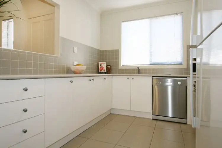 Second view of Homely unit listing, 3/417 Dorset Road, Croydon VIC 3136