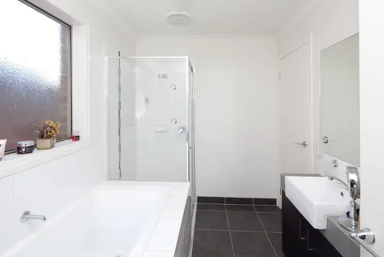 Sixth view of Homely unit listing, 21 Southampton Drive, Langwarrin VIC 3910