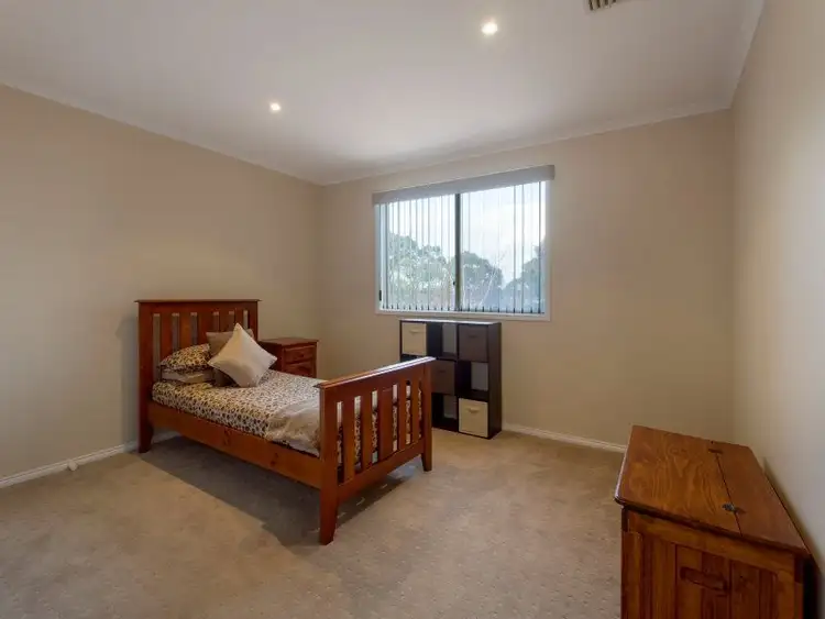 Seventh view of Homely house listing, 22 Manorwoods Drive, Frankston VIC 3199