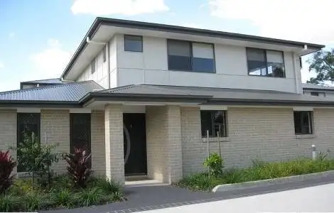 2/39-41 Ariel Avenue, Kingston QLD 4114