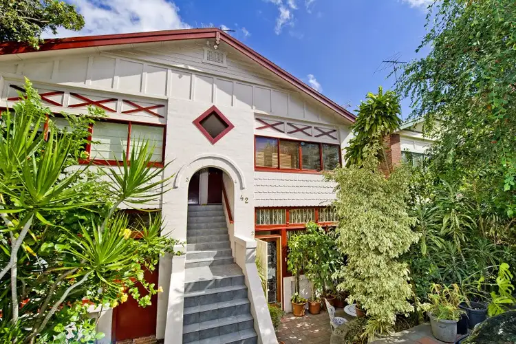 Third view of Homely apartment listing, 2/42 Beach Road, Bondi Beach NSW 2026