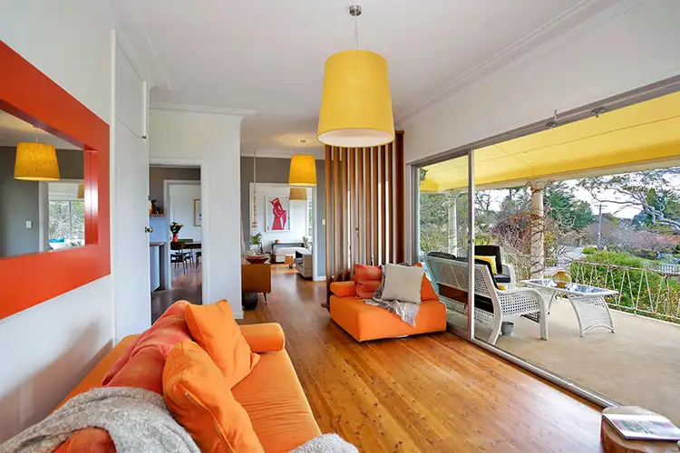 54 Blaxland Road, Wentworth Falls NSW 2782