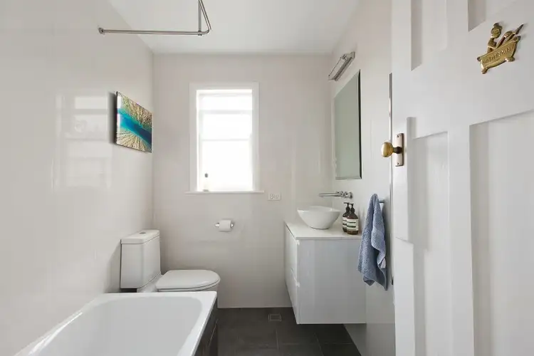 Fifth view of Homely apartment listing, 4/2 Quinton Road, Manly NSW 2095