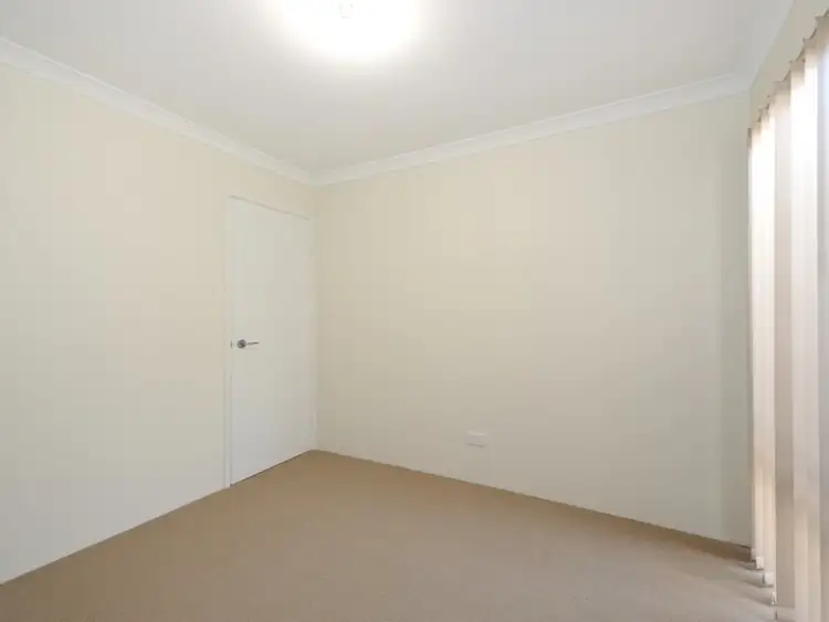 Fourth view of Homely house listing, 1/37 Maiden Way, Baldivis WA 6171