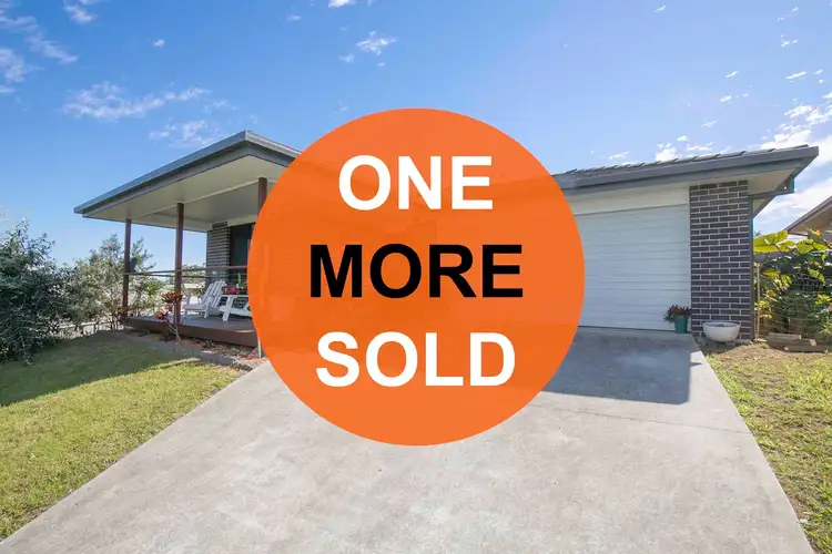 2 Harold Hughes Place, Greenhill NSW 2440
