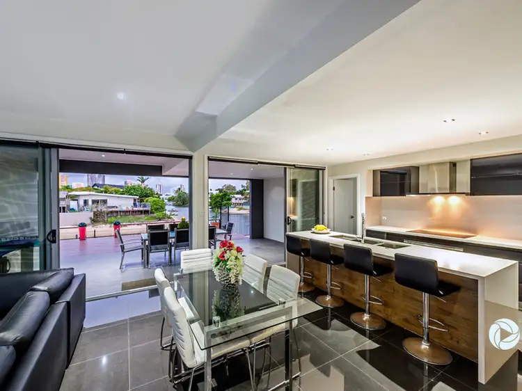 124 Rio Vista Boulevard, Broadbeach Waters QLD 4218