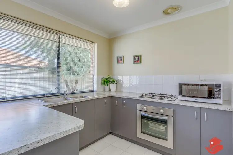 12/51 Third Avenue, Kelmscott WA 6111