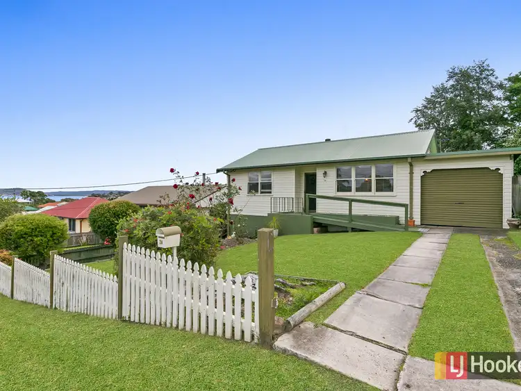 26 Cary Crescent, Springfield NSW 2250