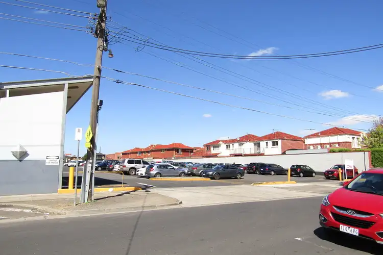 Sixth view of Homely unit listing, 1/4 Kenilworth Street, Reservoir VIC 3073