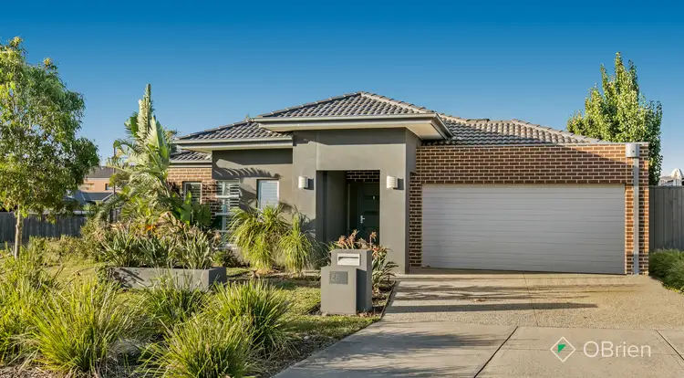 66 Malua Circuit, Sandhurst VIC 3977