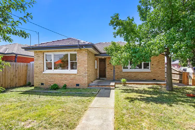 30 Liston Avenue, Reservoir VIC 3073