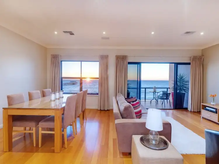 18/267 Esplanade, Henley Beach SA 5022