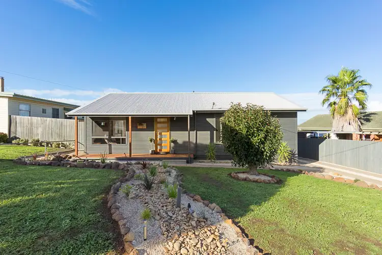 16 Shea Street, Bacchus Marsh VIC 3340
