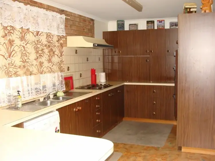 Second view of Homely house listing, 5 Horne Street, Echuca VIC 3564