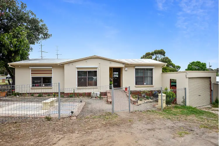49 Norfolk Avenue, Victor Harbor SA 5211