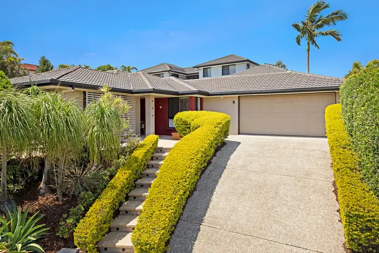 8 Muirfield Court, Albany Creek QLD 4035