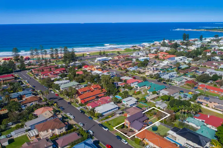 27 Bath Street, Thirroul NSW 2515