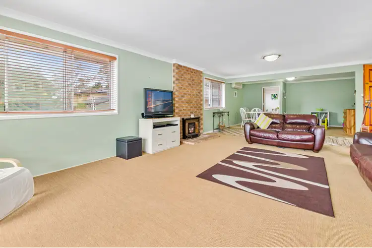 Third view of Homely house listing, 4 Araluen Crescent, Mount Kembla NSW 2526
