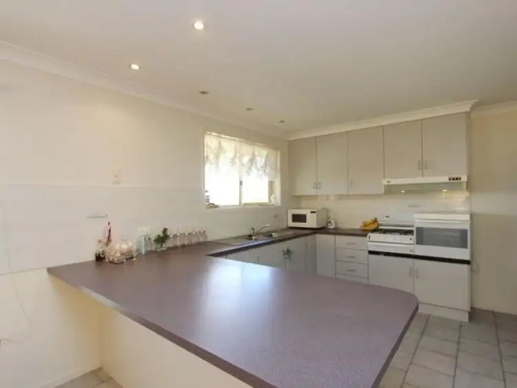 Fourth view of Homely semi-detached listing, 2/33 Chantilly Court, Goulburn NSW 2580