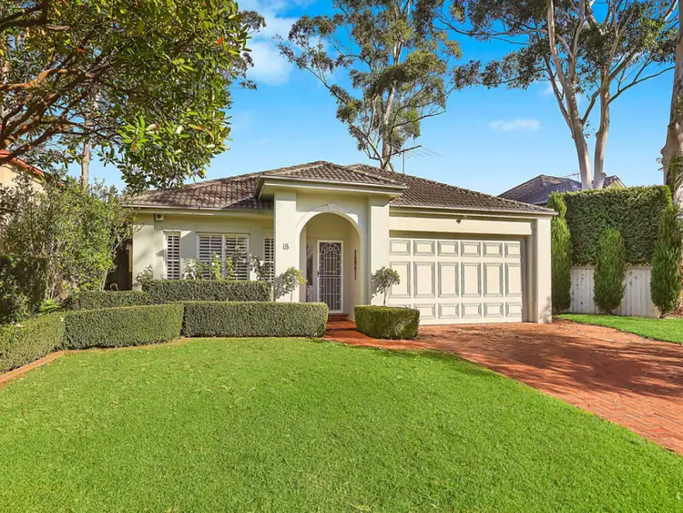 18 Cates Place, St Ives NSW 2075