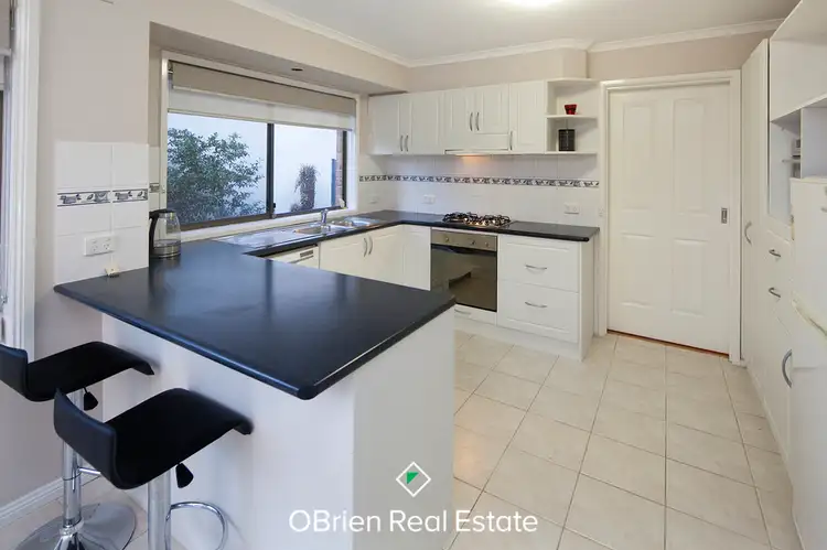 Fifth view of Homely house listing, 6 Anderson Court, Endeavour Hills VIC 3802