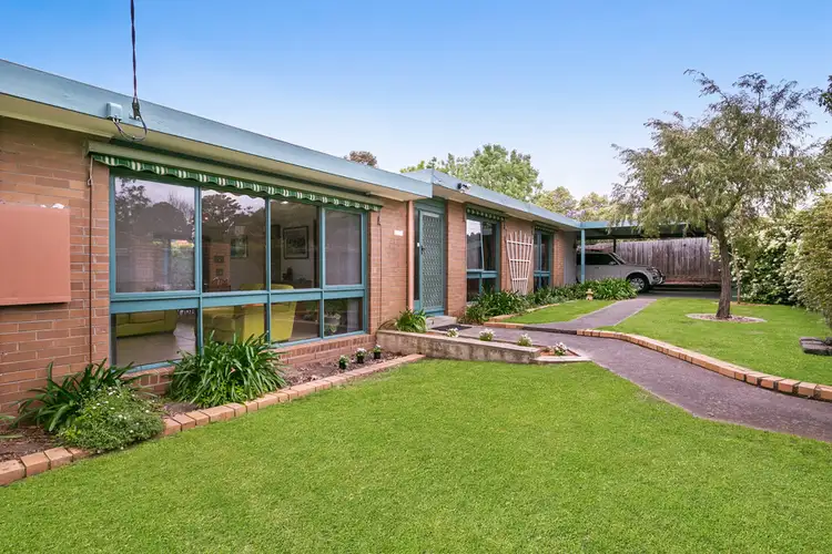 52 Pratt Avenue, Frankston South VIC 3199