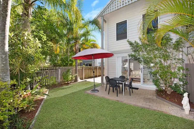2/5 Barbados Crescent, Noosaville QLD 4566