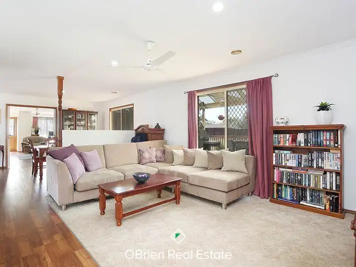 Second view of Homely house listing, 10 Melrose Terrace, Somerville VIC 3912