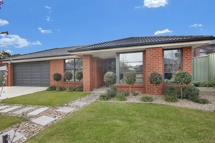 9 Anteah Road, Maiden Gully VIC 3551