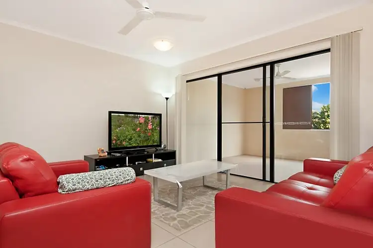 121/335 Lake Street, Cairns North QLD 4870