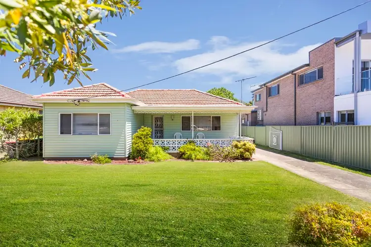 20 Lindsay Street, Panania NSW 2213