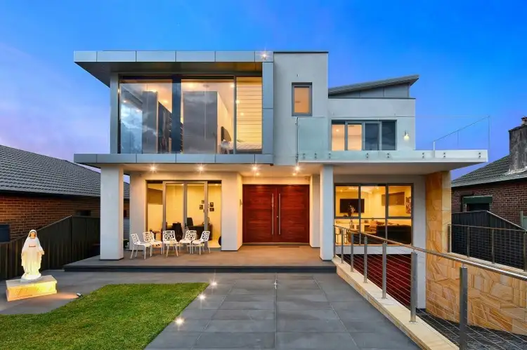 62 Chamberlain Road, Padstow NSW 2211