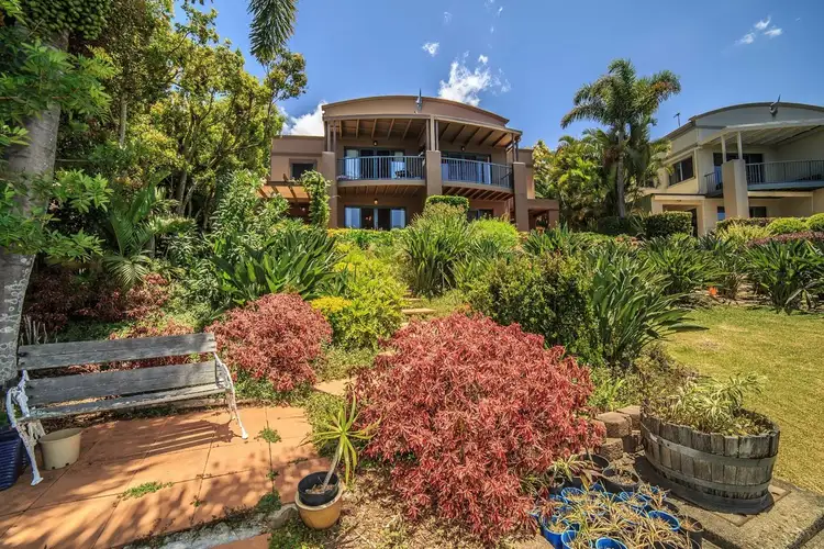 27/117 Palm Meadows Drive, Carrara QLD 4211