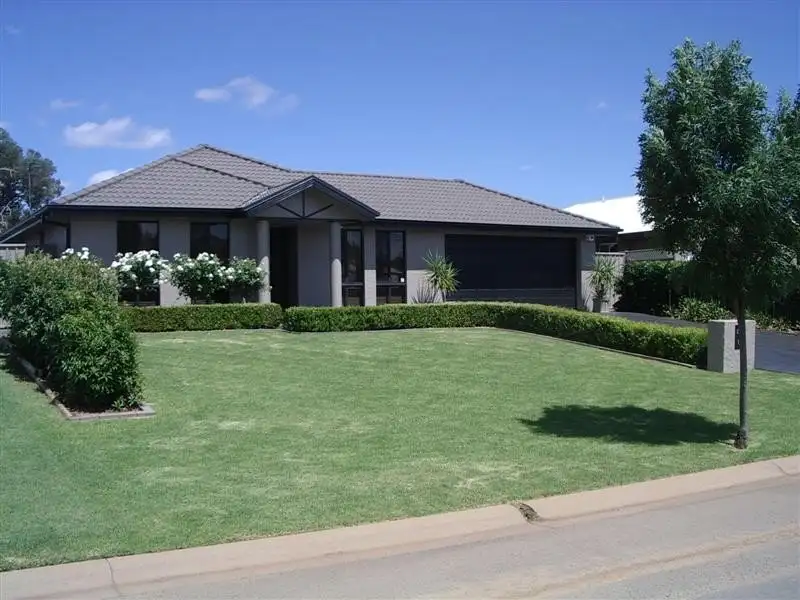 Main view of Homely house listing, 35 St Andrews Drive, Dubbo NSW 2830
