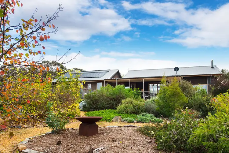 9 Nelson Street, Maldon VIC 3463