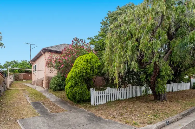Second view of Homely house listing, 3 Caley Street, Chifley NSW 2036