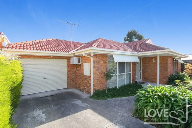 Main view of Homely unit listing, 2/7 Cash Street, Kingsbury VIC 3083