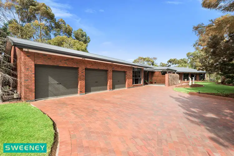 Second view of Homely house listing, 2 Redgum Close, Werribee VIC 3030