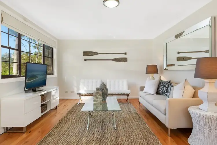 11 Ocean View Road, Freshwater NSW 2096