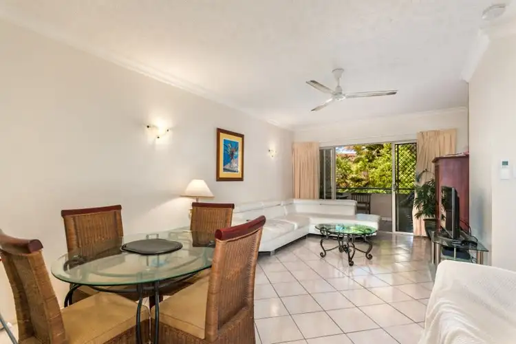 1402/2 Greenslopes Street, Cairns North QLD 4870
