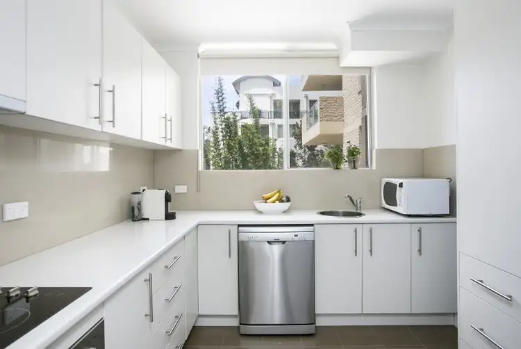 Fourth view of Homely unit listing, 1/11 Ocean Street, North Wollongong NSW 2500