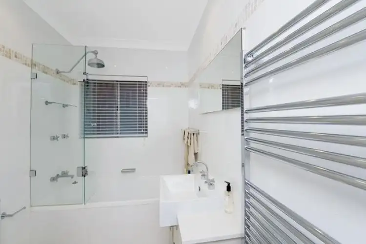 Fifth view of Homely apartment listing, 4/24 Manion Avenue, Rose Bay NSW 2029